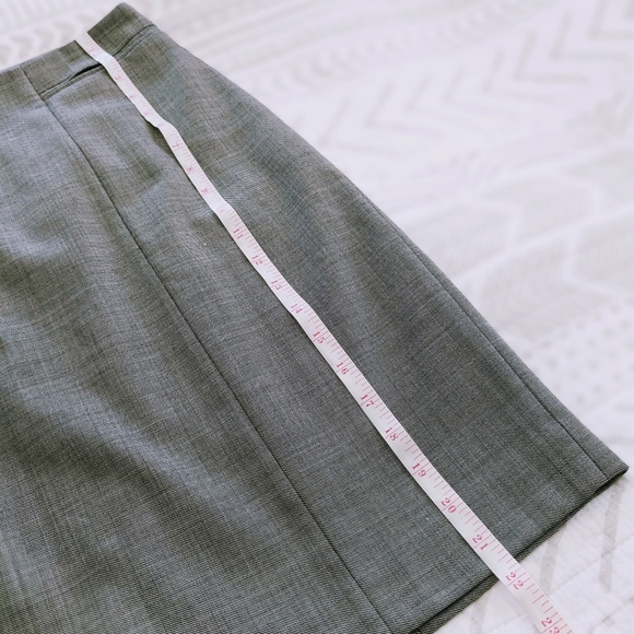 Ann Taylor Pencil Skirt Set - Black and Gray - Picture 6 of 9